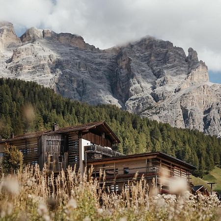 Lagacio Hotel Mountain Residence San Cassiano  Exteriér fotografie