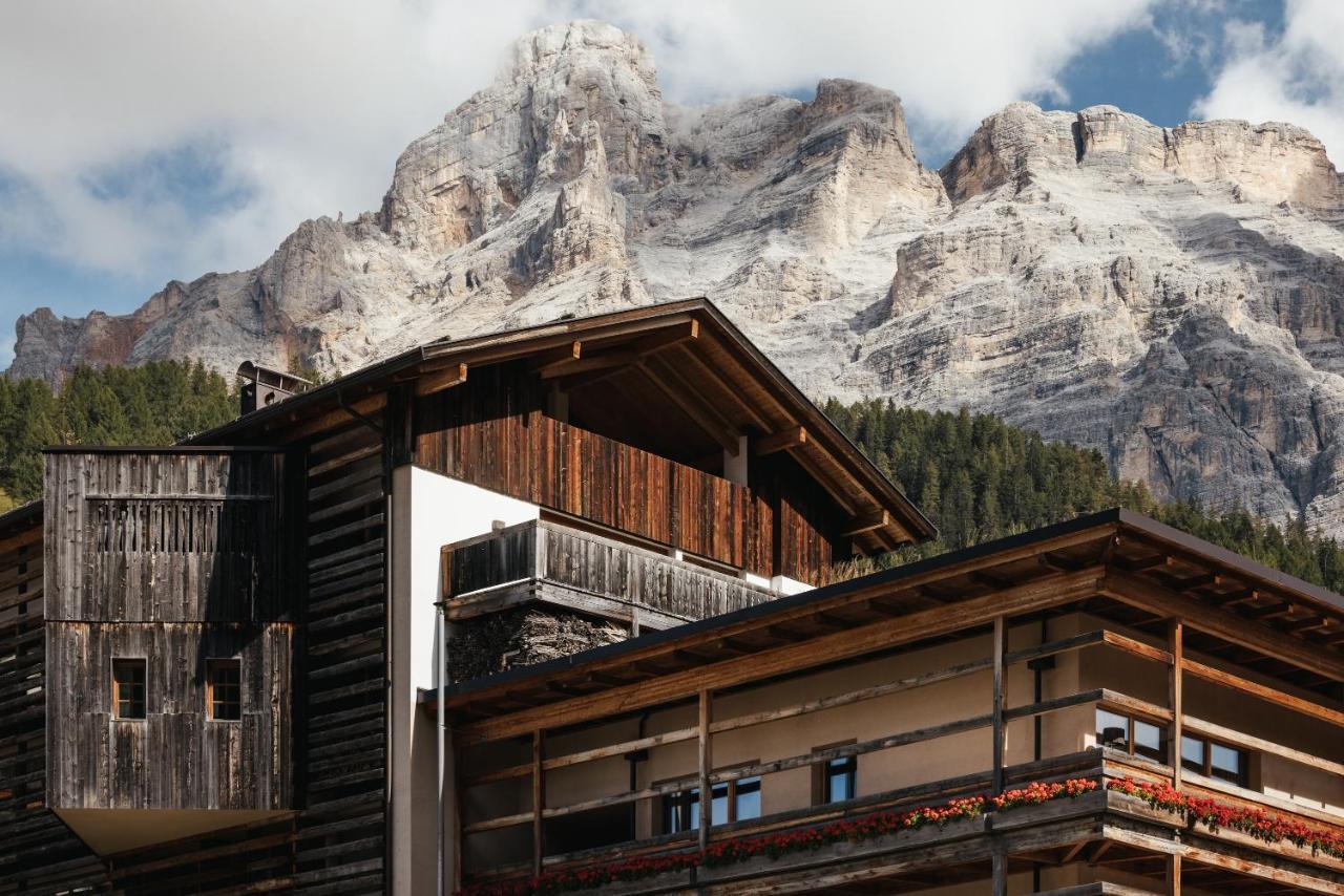 Lagacio Hotel Mountain Residence San Cassiano  Exteriér fotografie