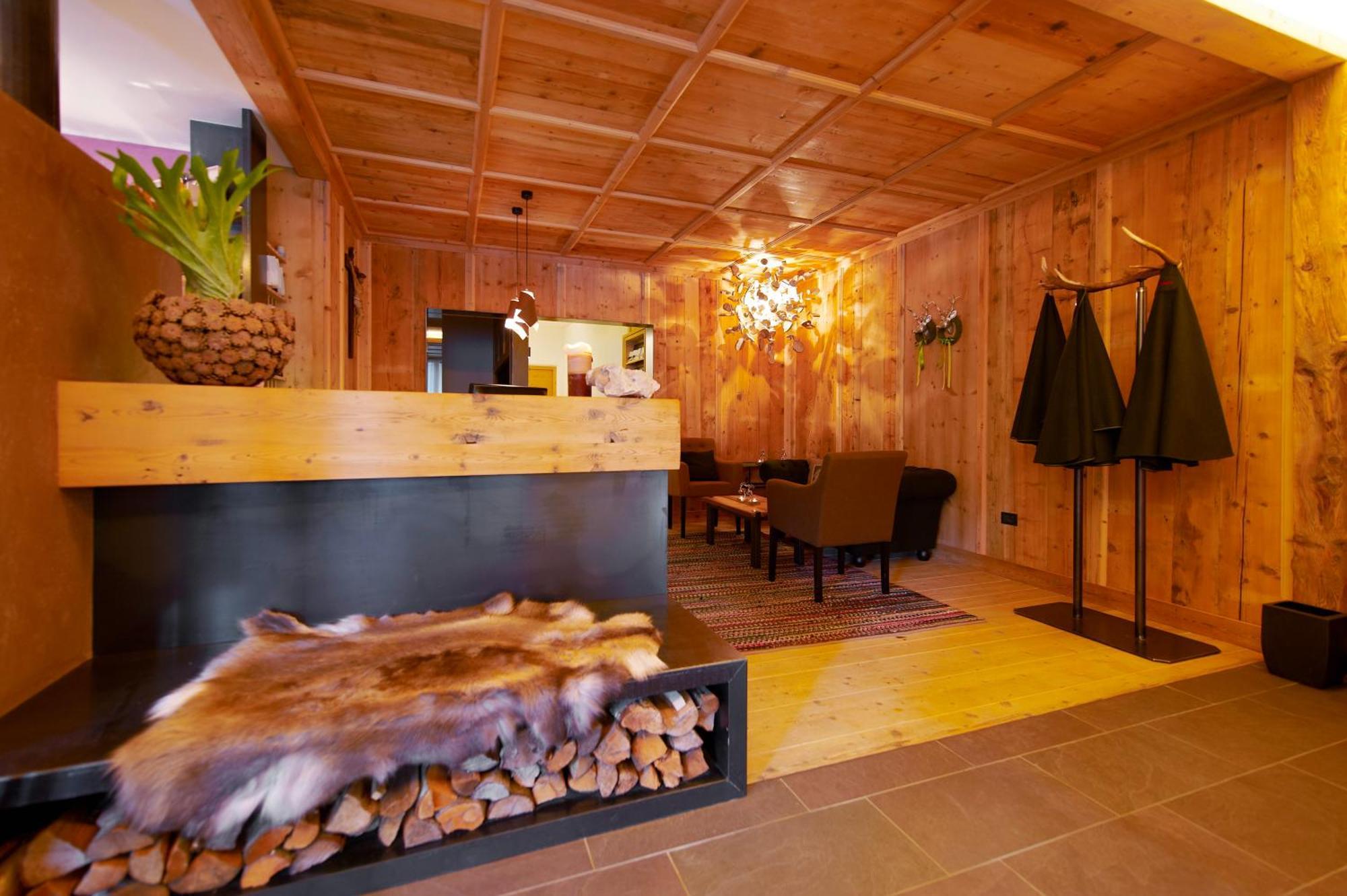 Lagacio Hotel Mountain Residence San Cassiano  Exteriér fotografie